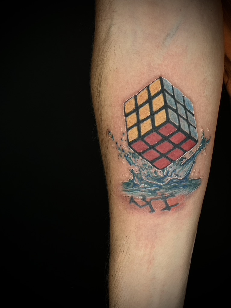 CHRISTIAN - TATUATORE RESIDENT 49 07D848EB 1F61 4CF4 8BF1 80E08F361190 1 105 c - 50
