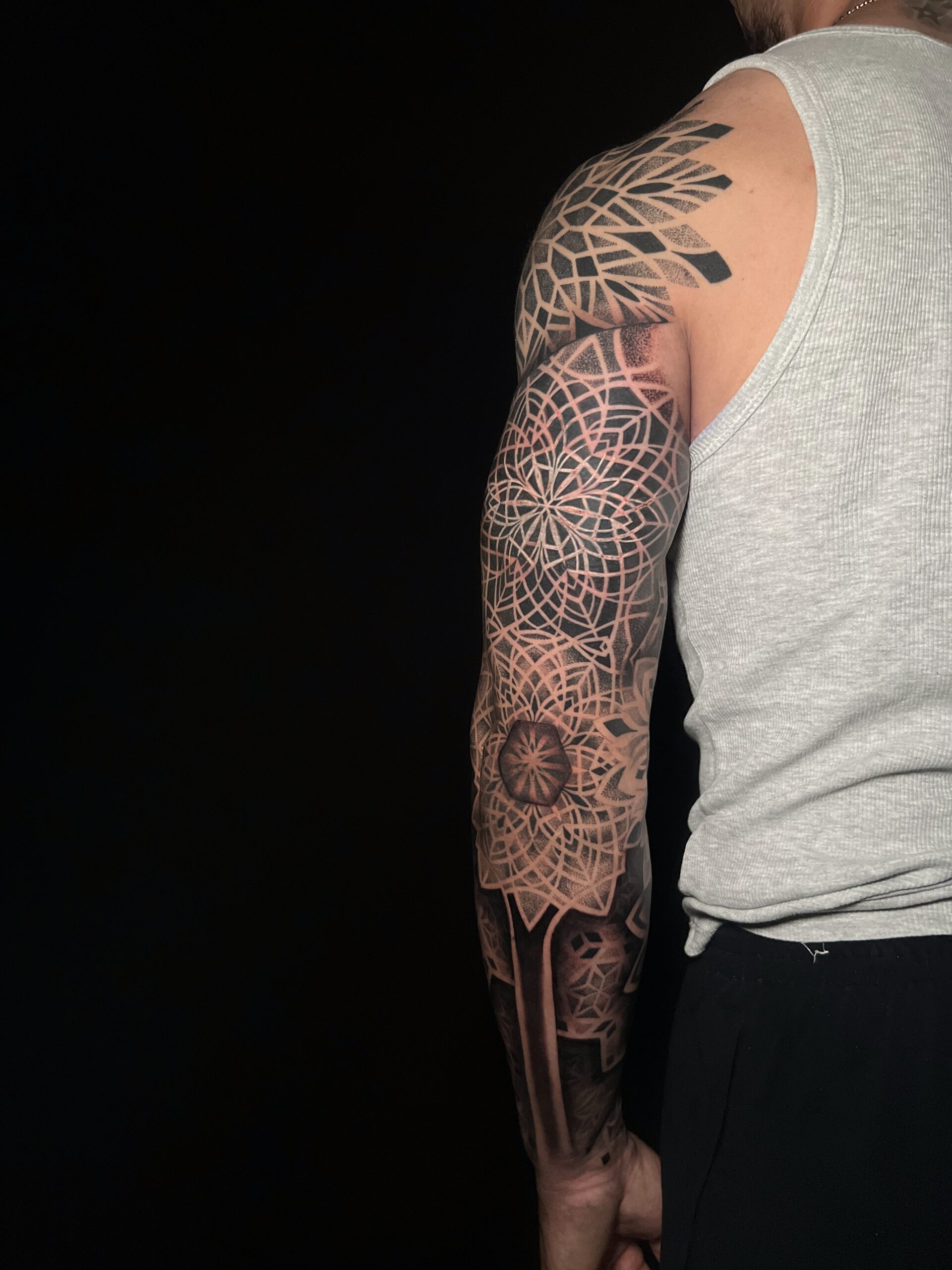 GIULA - TATUATRICE RESIDENT 59 09254A27 6E88 47B7 9945 F80B1F940327 scaled - 60