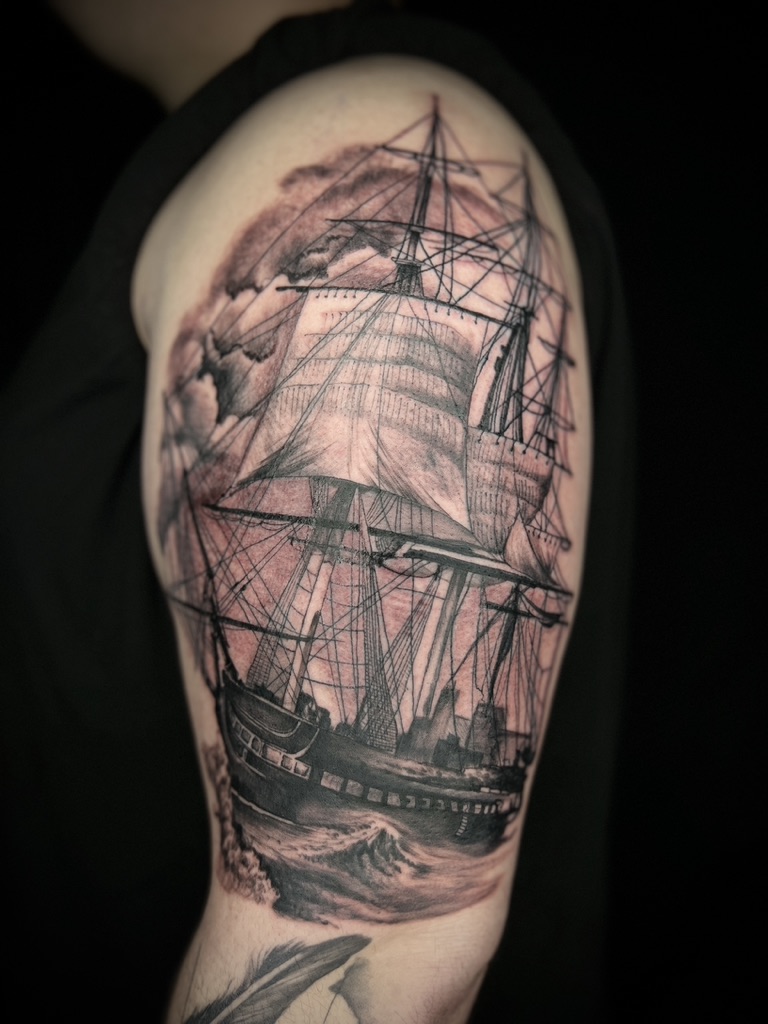 STEVEN - TATUATORE RESIDENT 68 28947D1C 219B 47A1 8D8E 5385CBF63BB1 1 105 c - 69