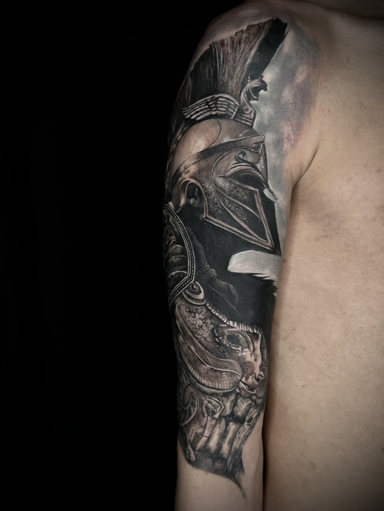STEVEN - TATUATORE RESIDENT 56 2D8FBCE6 C8C5 433B A3D4 965B3616A706 1 105 c - 57