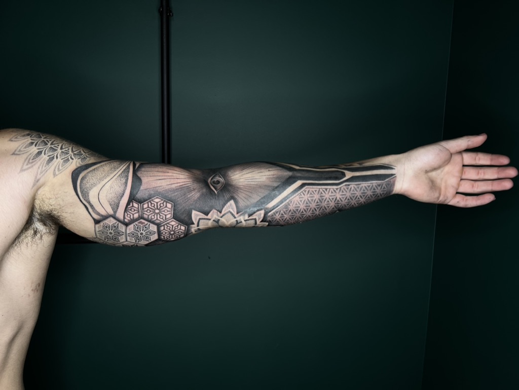 GIULA - TATUATRICE RESIDENT 21 5961EC13 0324 4D63 AC8E 5619DCB06543 1 105 c - 22