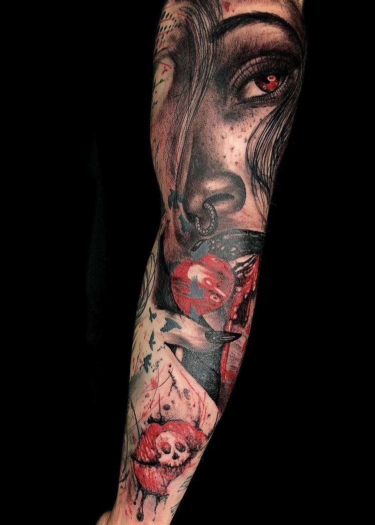 CHRISTIAN - TATUATORE RESIDENT 15 5F778214 EB35 47FC AEE3 DD8452F2583E 1 105 c - 16