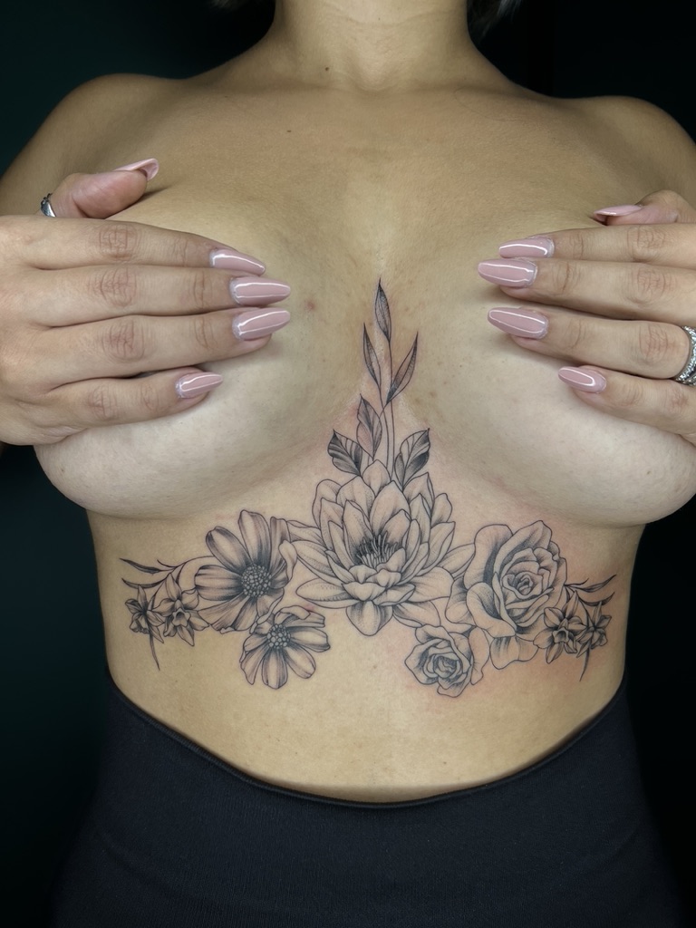 GIULA - TATUATRICE RESIDENT 33 628FC03F B94C 4504 B33C 786F48A43FEA 1 105 c - 34