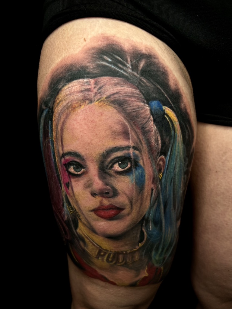 CHRISTIAN - TATUATORE RESIDENT 16 7F527180 A7FF 4DED A347 DBC9C79EEEF7 1 105 c - 17