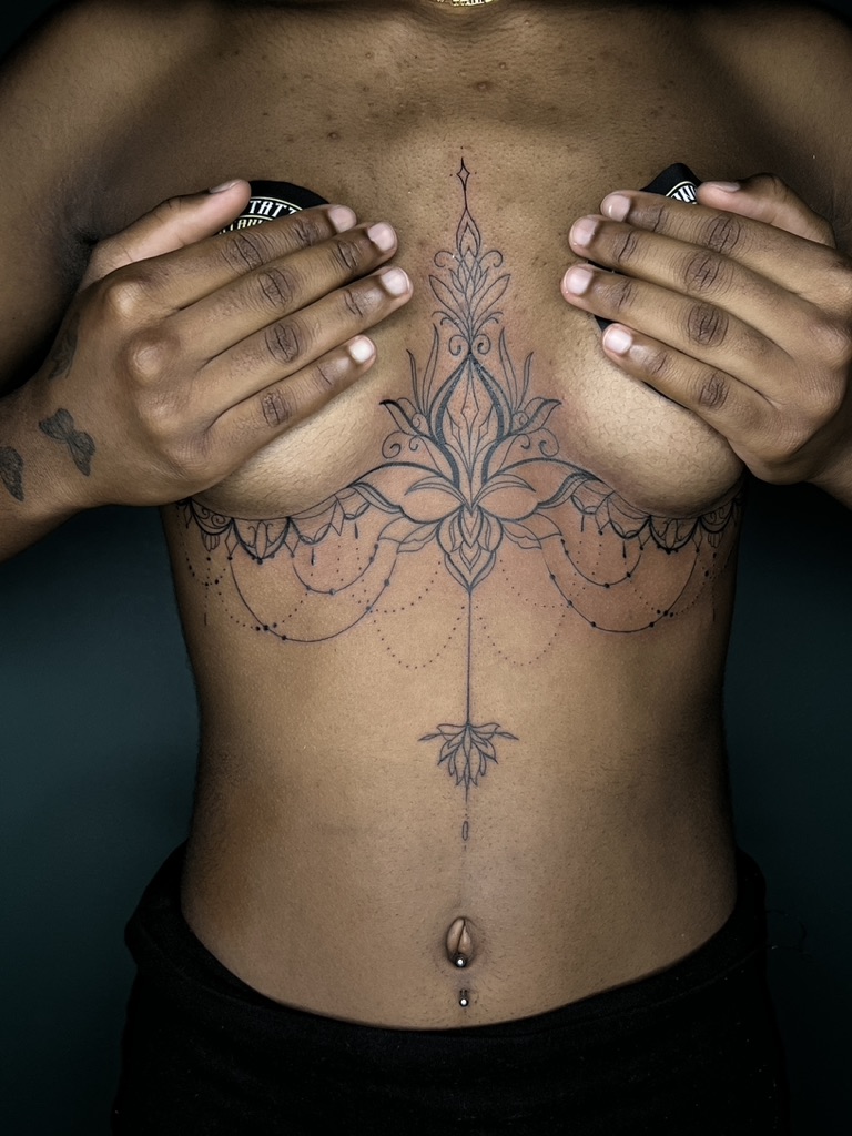 GIULA - TATUATRICE RESIDENT 30 805AC140 AA49 4AA1 8984 994F3B319898 1 105 c - 31