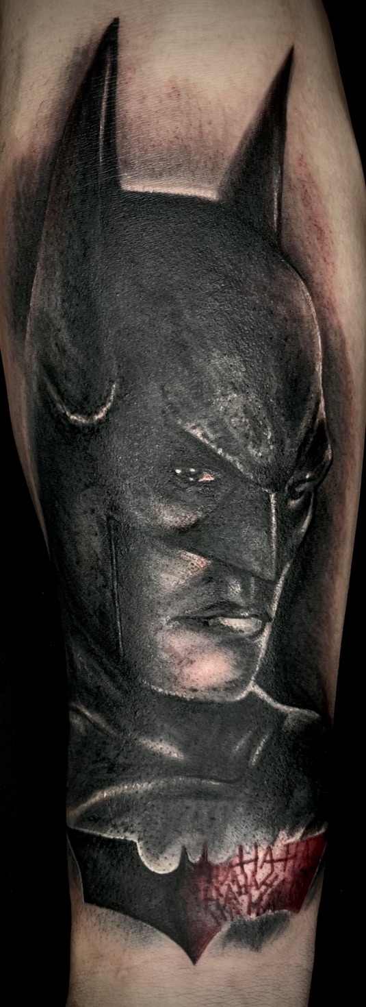 CHRISTIAN - TATUATORE RESIDENT 24 8EF61F28 B6B3 48BB 8CC4 57DE8D450659 1 105 c - 25