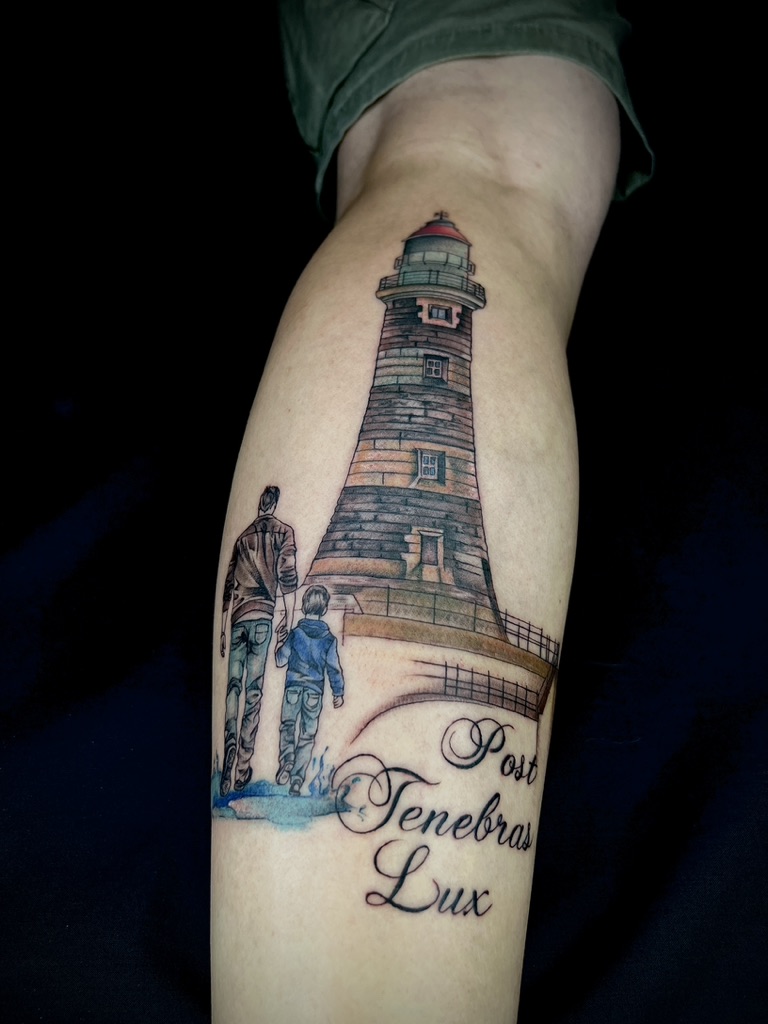 GIULA - TATUATRICE RESIDENT 32 A9A38239 B0D4 4612 A775 524548ADD7F5 1 105 c - 33