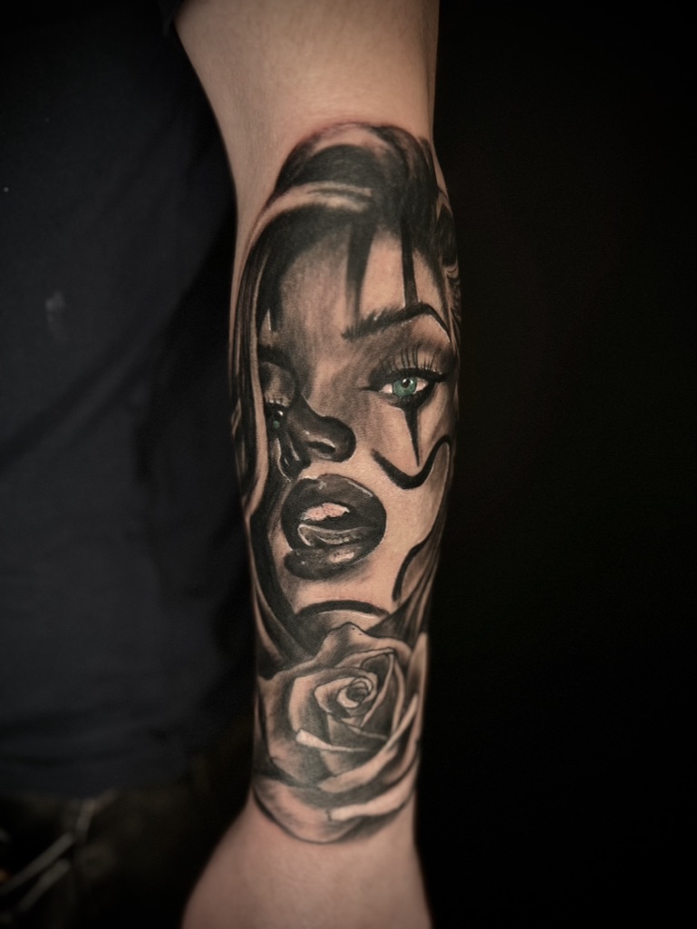 CHRISTIAN - TATUATORE RESIDENT 58 CE334007 ABA0 48EA B163 2A01C9DF96D1 1 105 c - 59