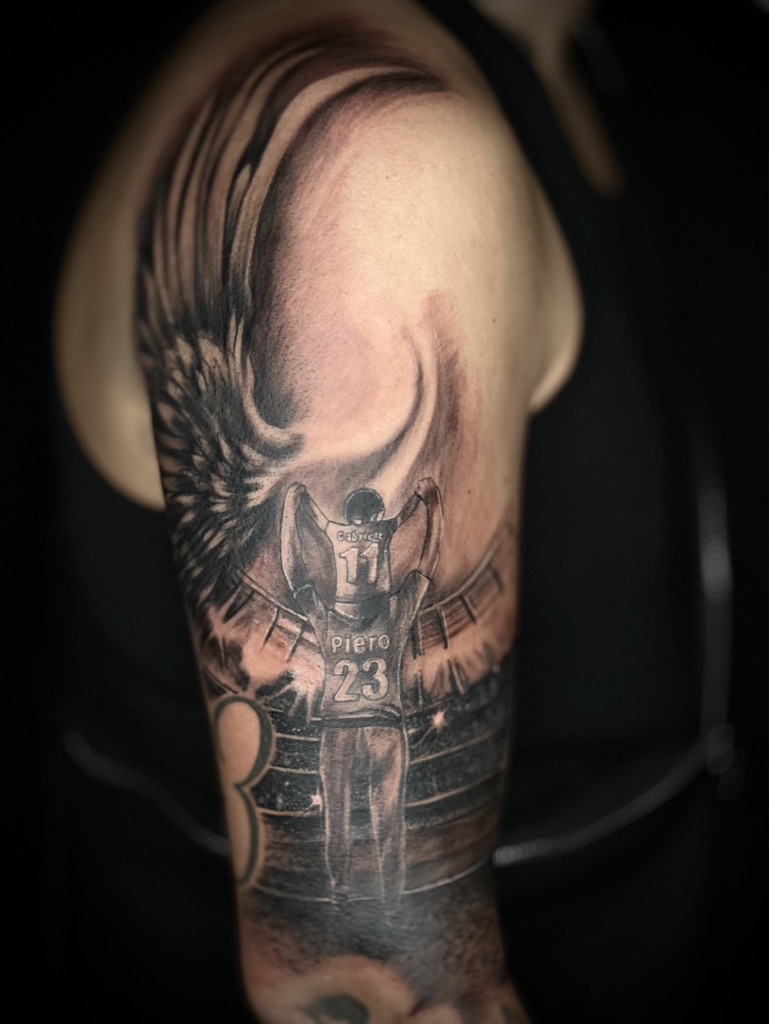 CHRISTIAN - TATUATORE RESIDENT 51 D19ABC21 3B03 4572 BD80 306B53EFBD31 1 105 c - 52