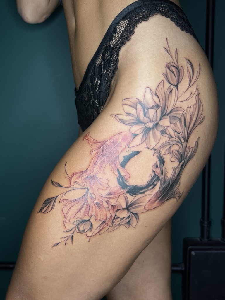 GIULA - TATUATRICE RESIDENT 51 E7DD85F8 2352 487C B735 BBB1C945C607 1 105 c - 52